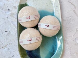 SOIL STORY. RELAKSUJĄCA KULA DO KĄPIELI *PINK ENERGY*