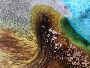 2d518033-f87d-49f7-87a1-f40c333de0a8