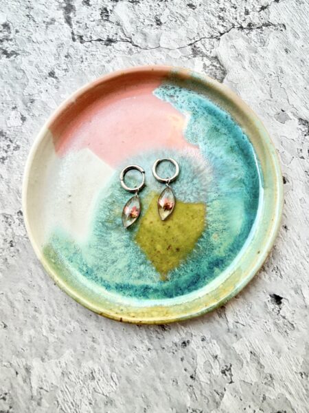 5686c772-ae69-4be0-b056-9c85bdc82532